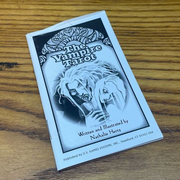 Hand Crafted “The Vampire Tarot” Card Deck, Signed - Picture 8 of 8